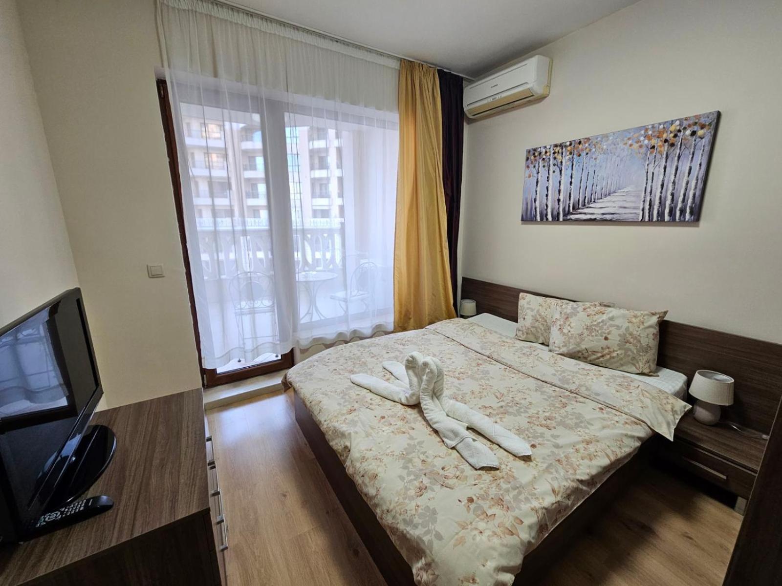 Elegantz Apartments 2 Varna Buitenkant foto