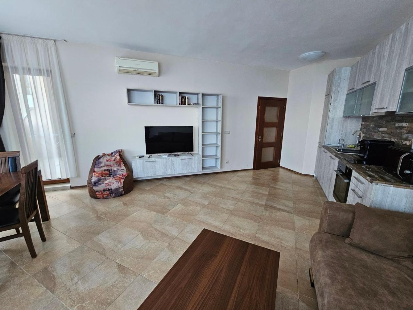 Elegantz Apartments 2 Varna Buitenkant foto